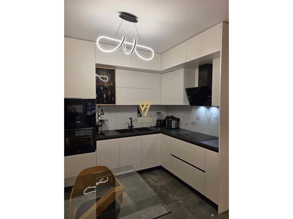 SHITET APARTMENT 2+1+BLK TE KOMUNA E PARISIT 37.500.000 LEKE 3