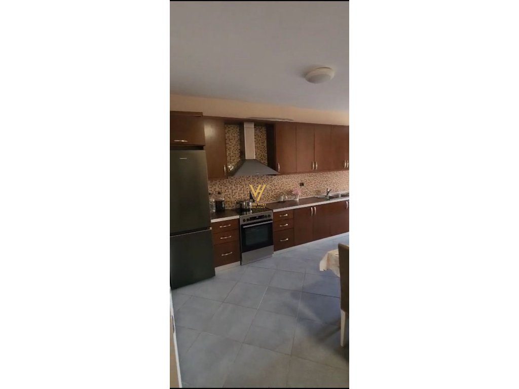 SHITET APARTAMENT 2+1 NE DURRES, RROTA E KUQE 200.000 EURO 3