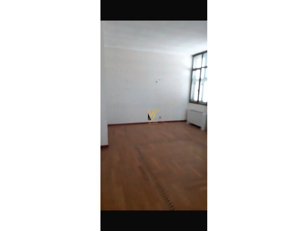 SHITET APARTAMENT 2+1+2+2 BLK NE FIER, LAGJA 11 JANARI 200.000 EURO