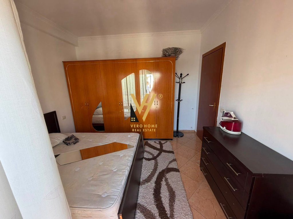 JEPET APARTAMENT 1+1+BLK ME QERA NE DON BOSKO 45.000 LEKE 4