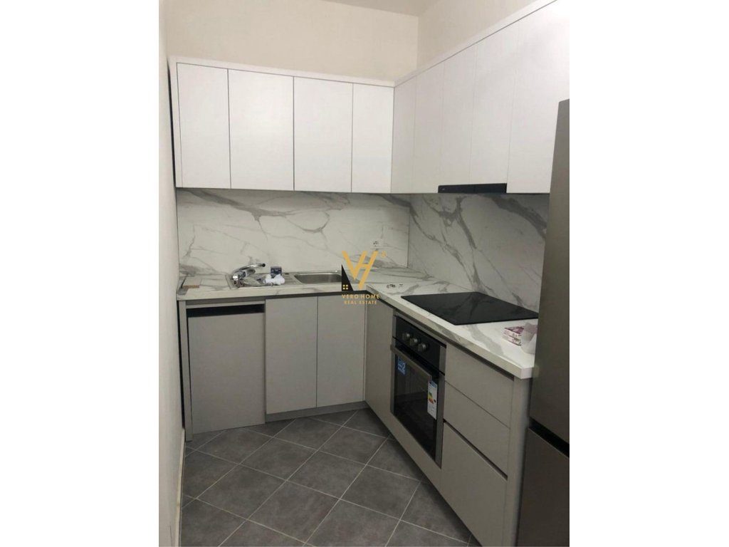 JEPET APARTAMENT 2+1+BLK ME QERA TE RRUGA E BURGUT 75.000 LEKE 2