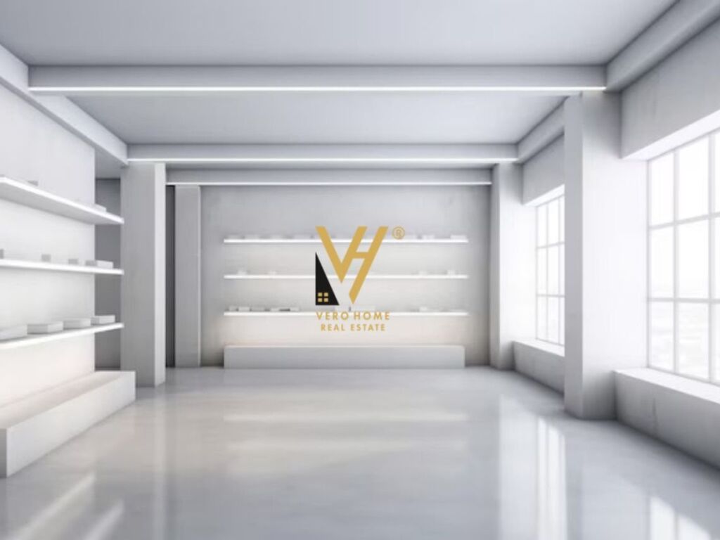 Jepet Dyqan me qera te Komuna e Parisit 70 m2