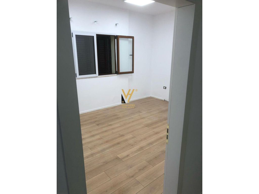 JEPET VILE DY KATESHE ME QERA TE KOMUNA E PARISIT 2.000 EURO