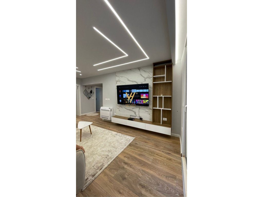 JEPET APARTAMENT 1+1+BLK ME QERA TE BLLOKU 80.000 LEKE 2