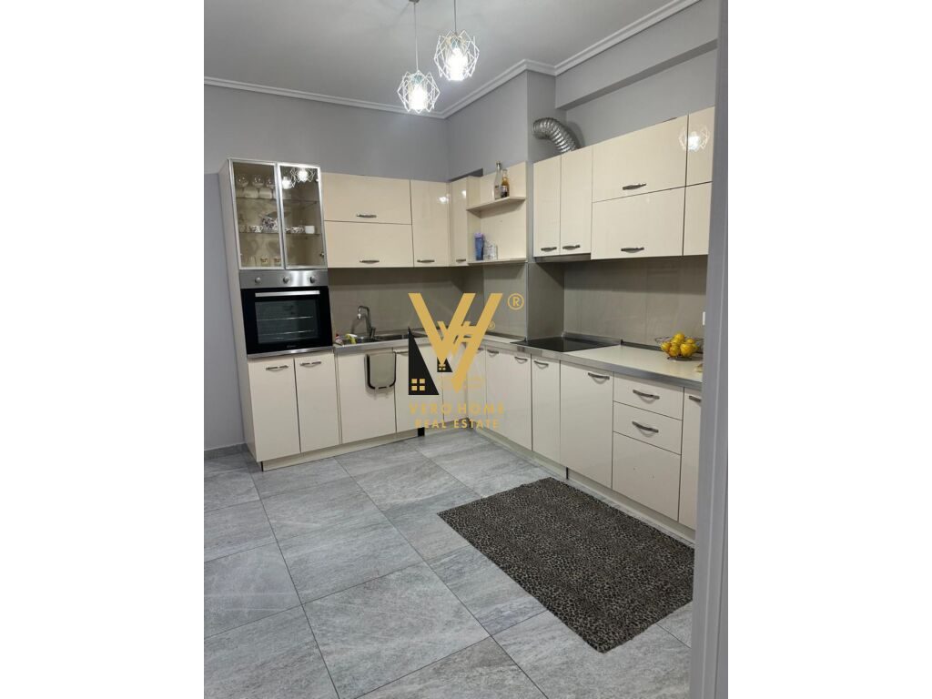JEPET APARTAMENT 2+1 ME QERA TE KOMUNA PARISIT 700 EURO 2