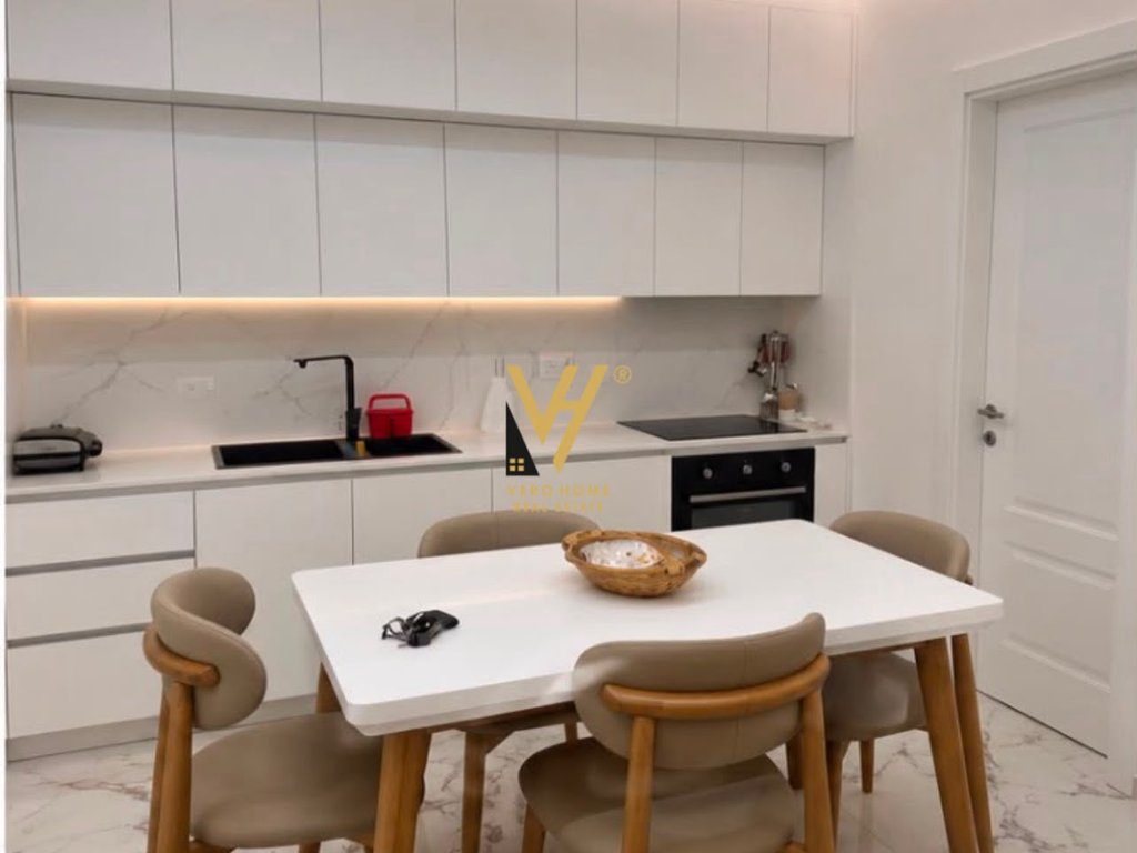 SHITET APARTAMENT 2+1+2 TE PORTI, QERRET 280.000 EURO 2