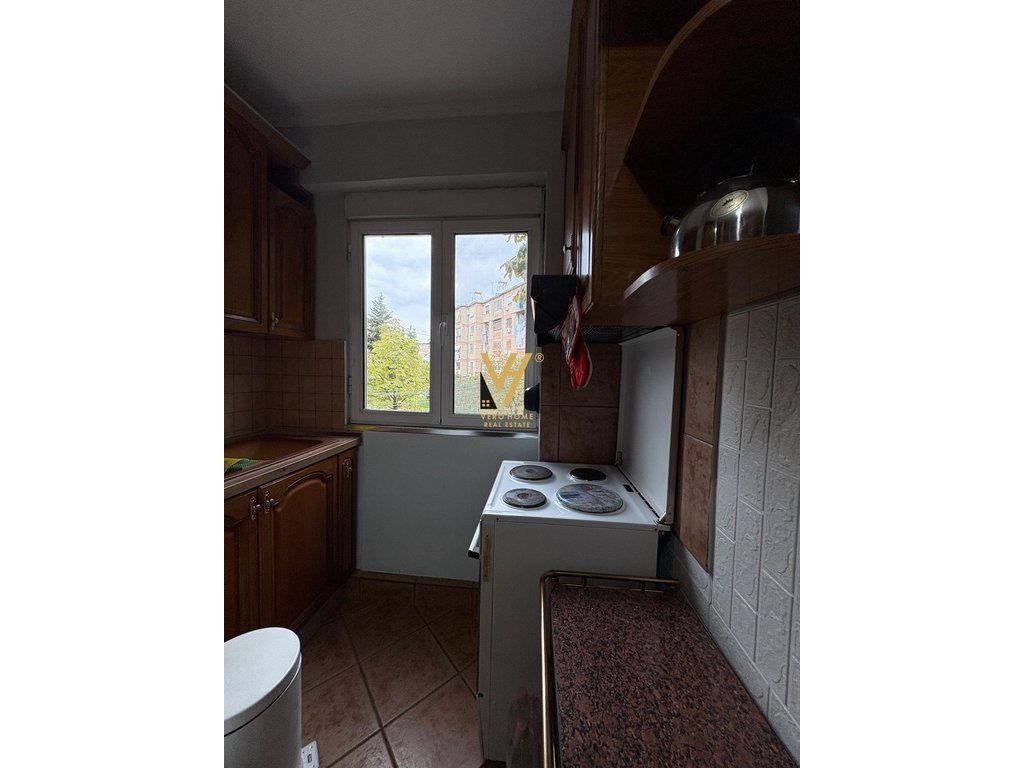 JEPET APARTAMENT 1+1 ME QERA NE LAPRAKE 45.000 LEKE 3