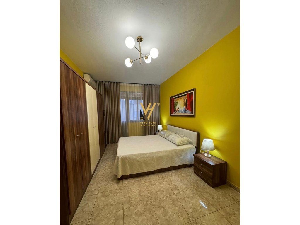 JEPET APARTAMENT 1+1+BLK ME QIRA TE STACIONI I TRENIT 45.000 LEKE 2