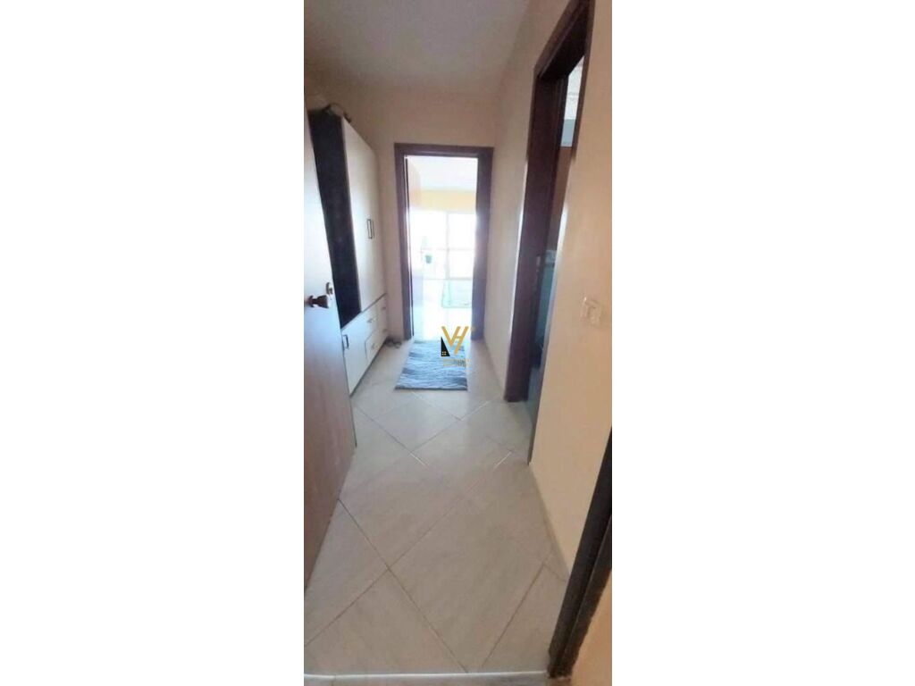 Shitet Apartament 1+1+ballkon te Rruga e Elbasanit 91 m2 2