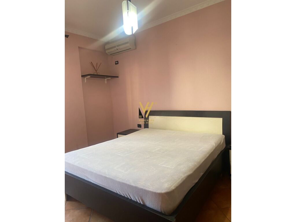 Jepet Apartament 2+1+2+ballkon me qera te Sheshi Willson 110 m2 2