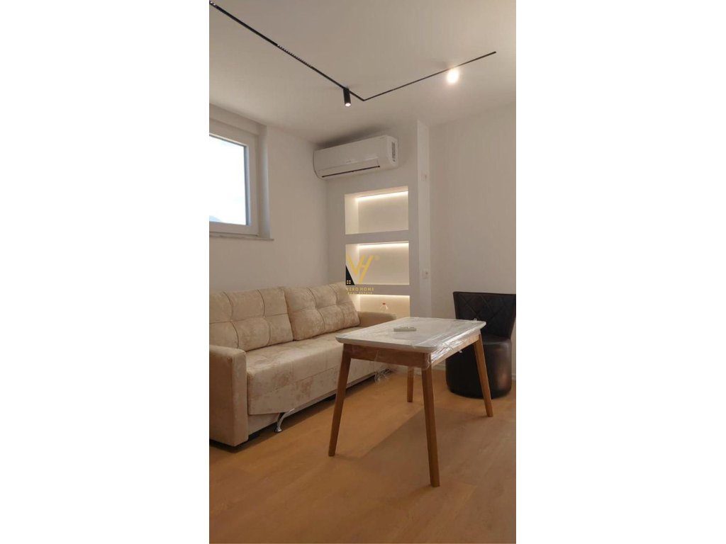 JEPET APARTAMENT 1+1+VERANDE ME QERA MEDRESEJA 600 EURO