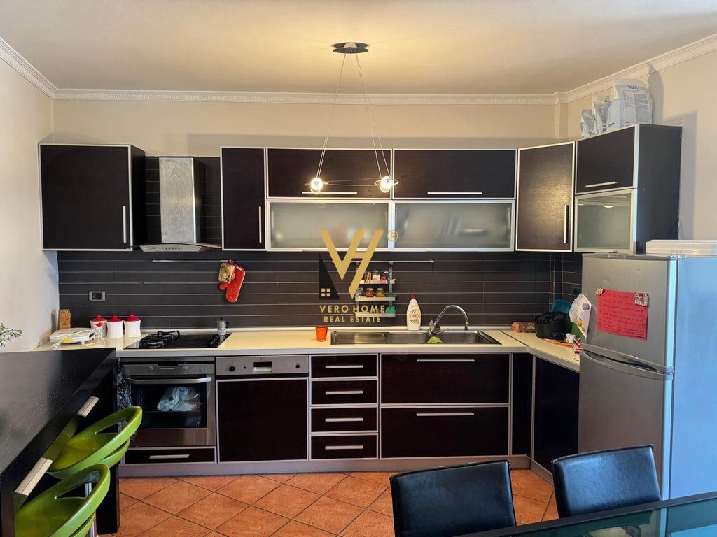 SHITET APARTAMENT 2+1+2+BLK NE DON BOSKO 206.000 EURO 2