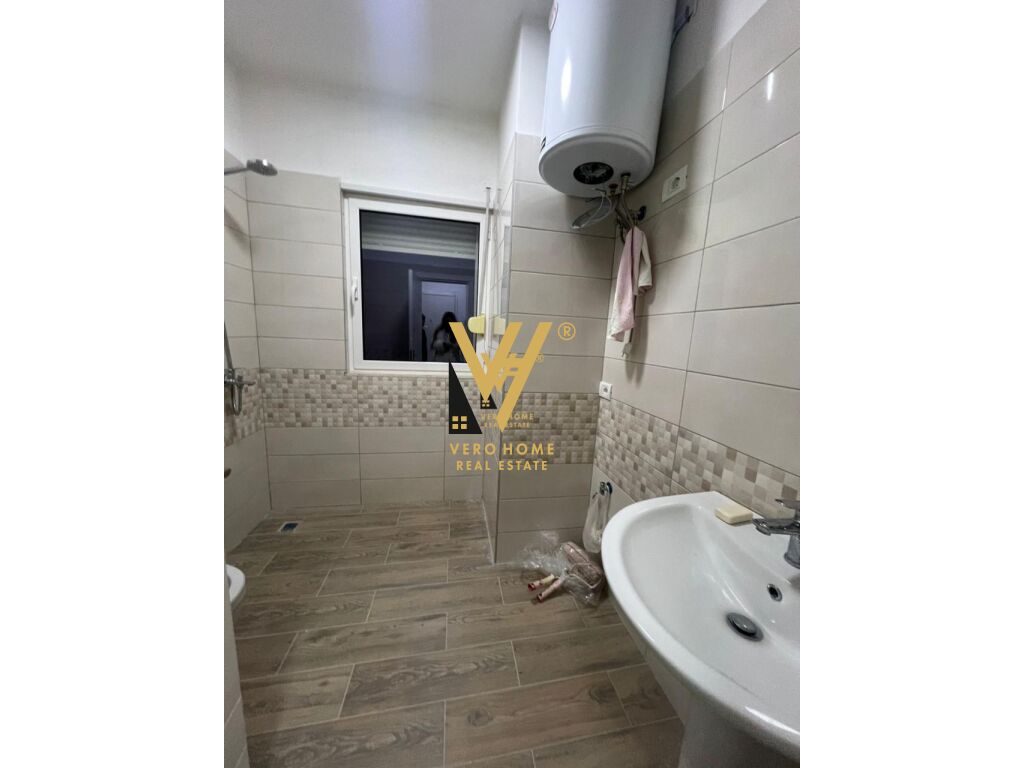 JEPET APARTAMENT 1+1+BLK ME QERA TE RRUGA E BOGDANEVE 500 EURO 4