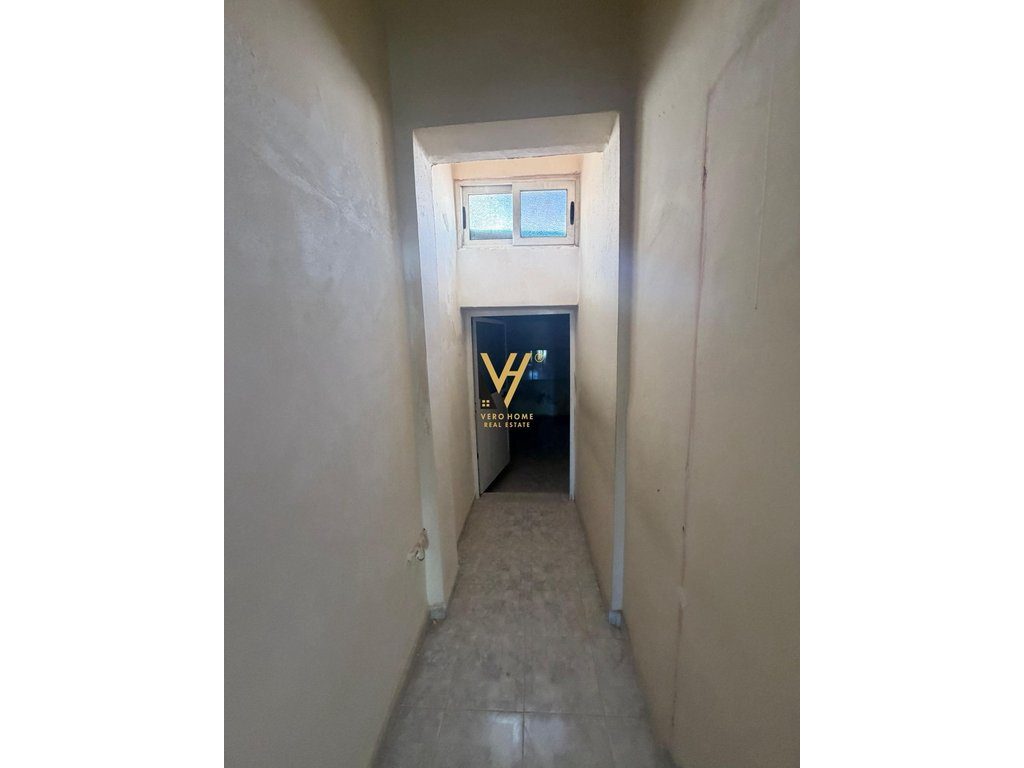JEPET DYQAN 65 M2 ME QERA TEK ISH RESTORANT DURRESI 65.000 LEKE 2