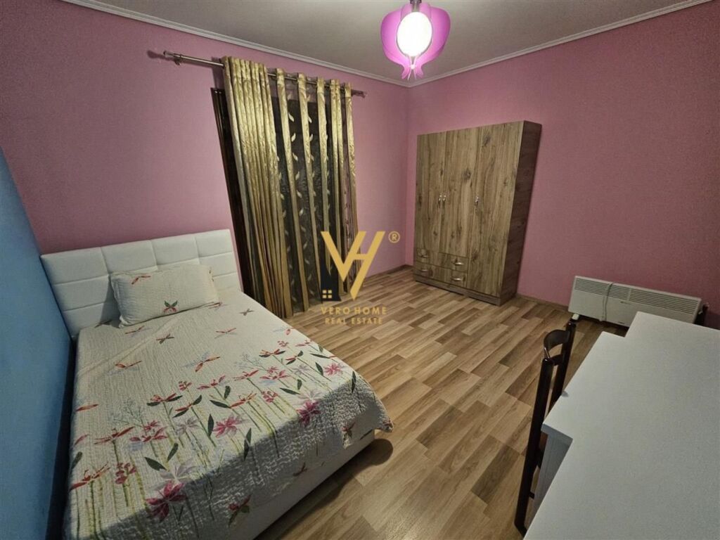 Jepet Apartament 2+1+2+ballkon me qera te Kodra e Priftit , Porcelan 115 m2 4