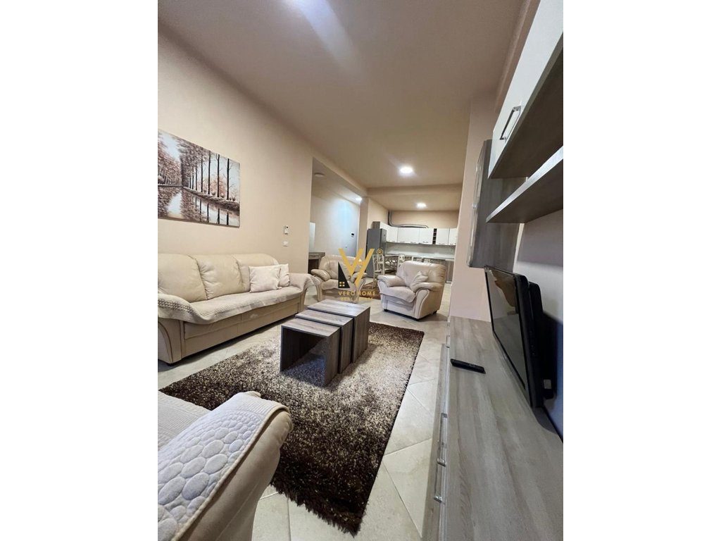 JEPET APARTAMENT 2+1+BLK ME QERA TE FRESKU 50.000 LEKE 3