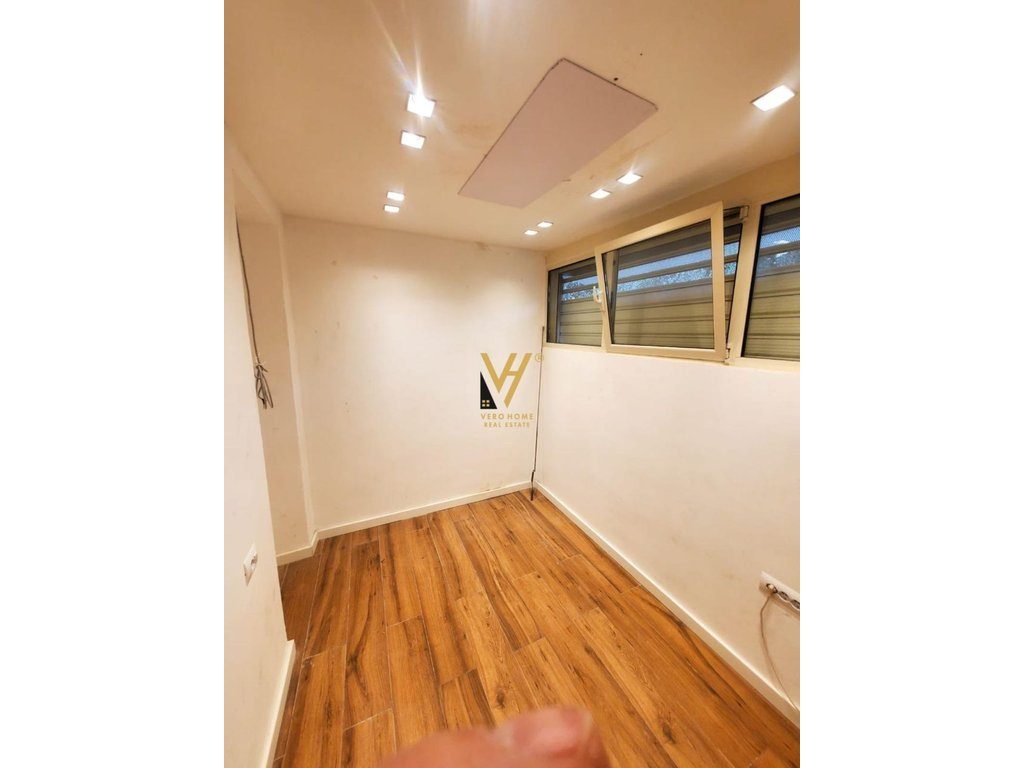 JEPET ZYRE 75 M2 ME QERA TE MEDRESEJA, PRANE SHKOLLES MISTO MAME 600 EURO 3