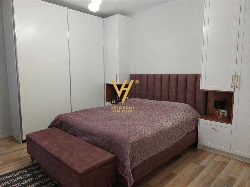 Jepet Apartament 2+1+2+ballkon me qera te Stacioni i Trenit 103 m2 3