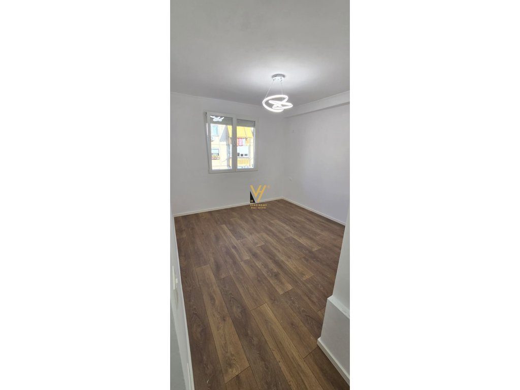 SHITET APARTAMENT 1+1+BLK TE 21 DHJETORI 140.000 EURO 2