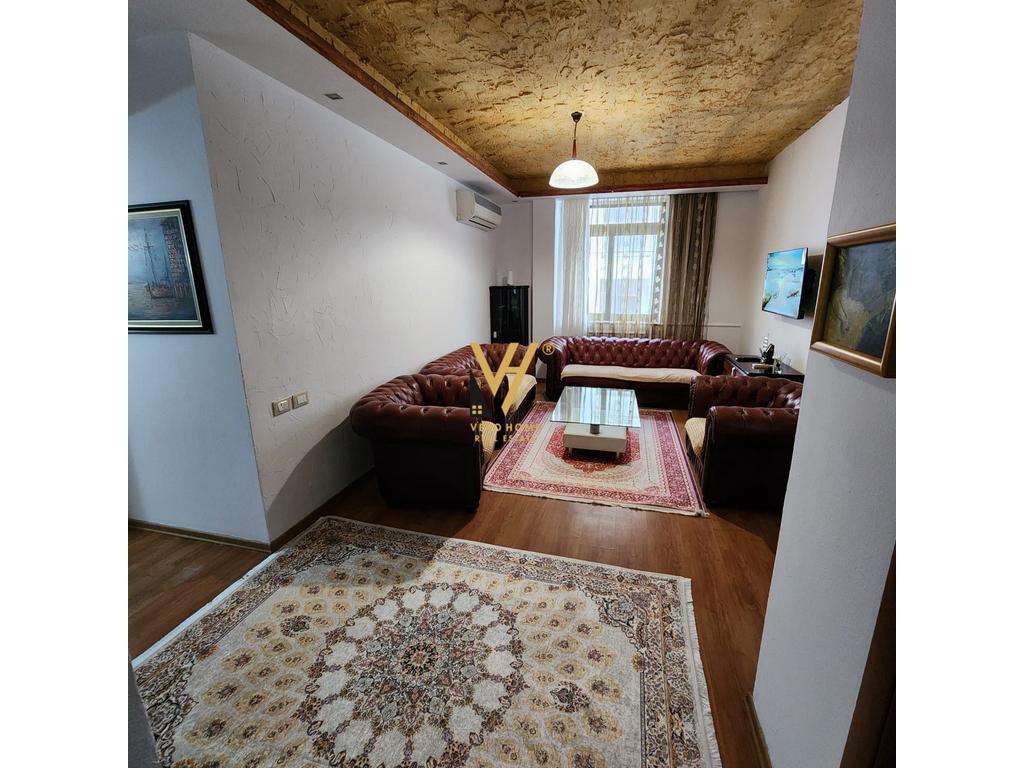 JEPET APARTAMENT 2+1+BLK ME QERA TE KODRA E DIELLIT 55.000 LEKE 2