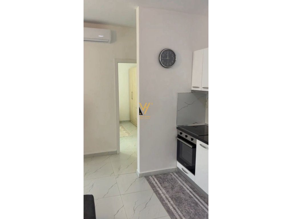 JEPET APARTAMENT 1+1 ME QERA TE ZOGU I ZI 55.000 LEKE 2