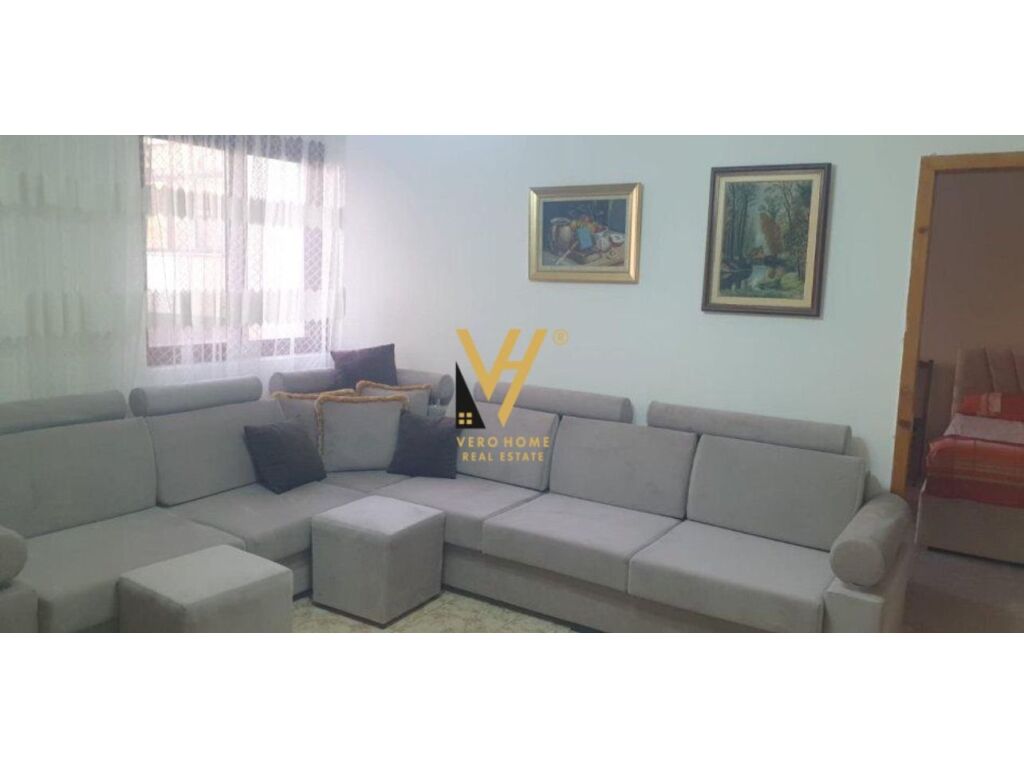 Jepet Apartament 1+1+ballkon me qera te Xhamlliku 60 m2 4