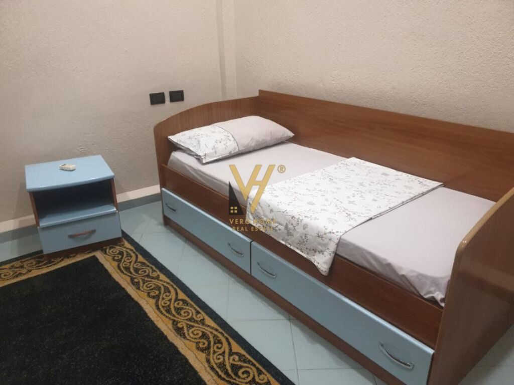 Jepet Apartament 2+1 me qera te Rruga e Durrsit 90 m2 2