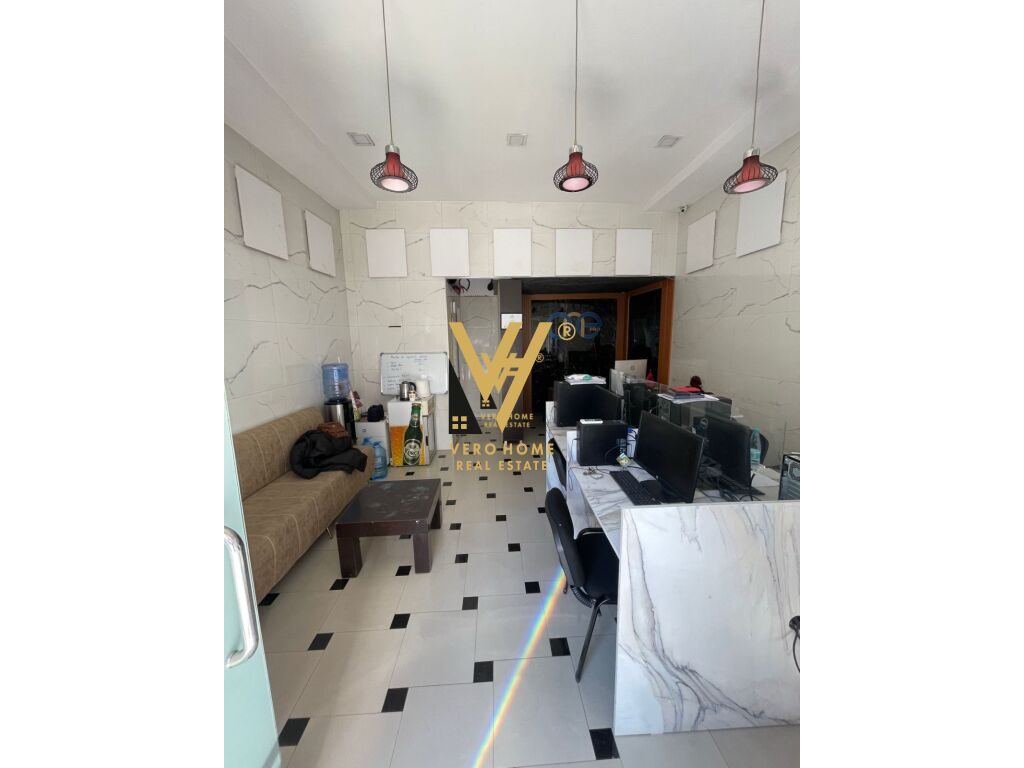 SHITET DYQAN 32 M2 NE ASTIR 70.000 EURO