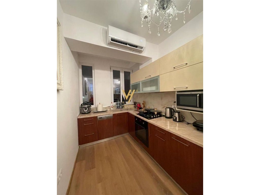 SHITET APARTAMENT 1+1 TE BRRYLI 13.000.000 LEKE 2