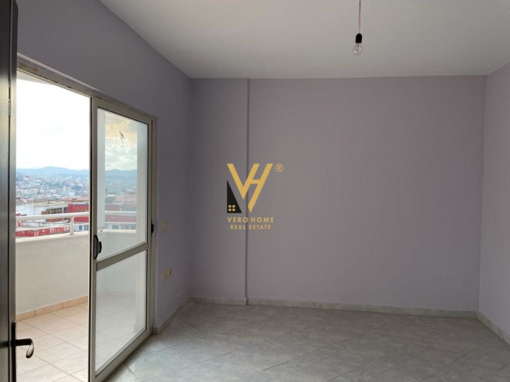 Shitet Apartament 3+1+2 te Fresku 158 m2 4