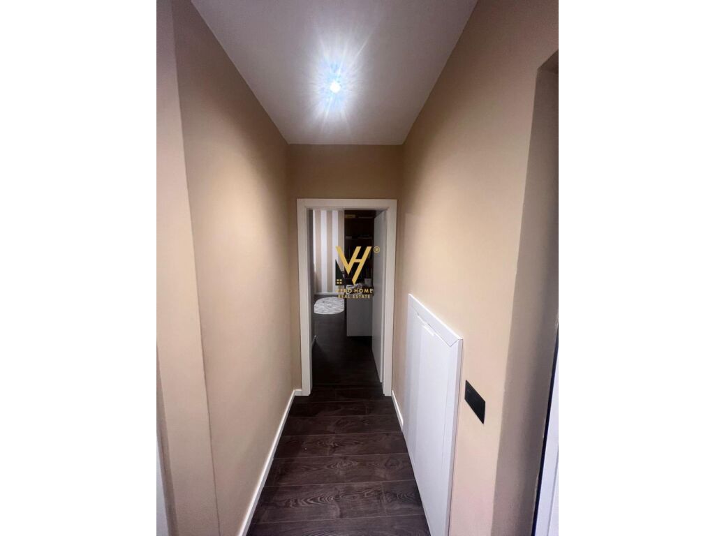 Shitet apartament 2+1+ballkon te Ambasada Kineze, Rruga e Durresit 86 m2 2