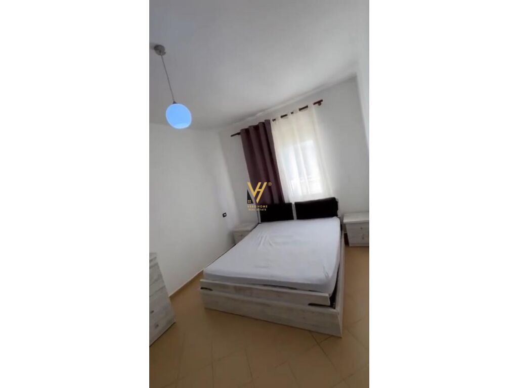 Shitet Apartament 1+1+ballkon te Fresku 50 m2 2