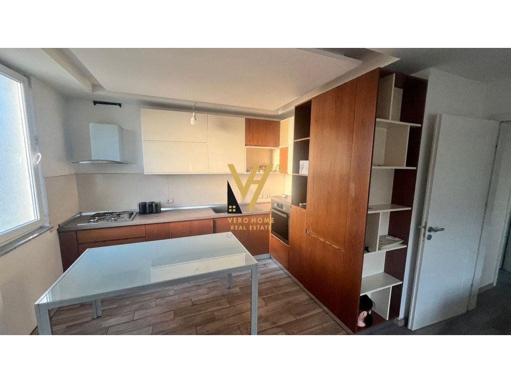 SHITET APARTAMENT 2+1+2+BLK NE ASTIR 165.000 EURO 2
