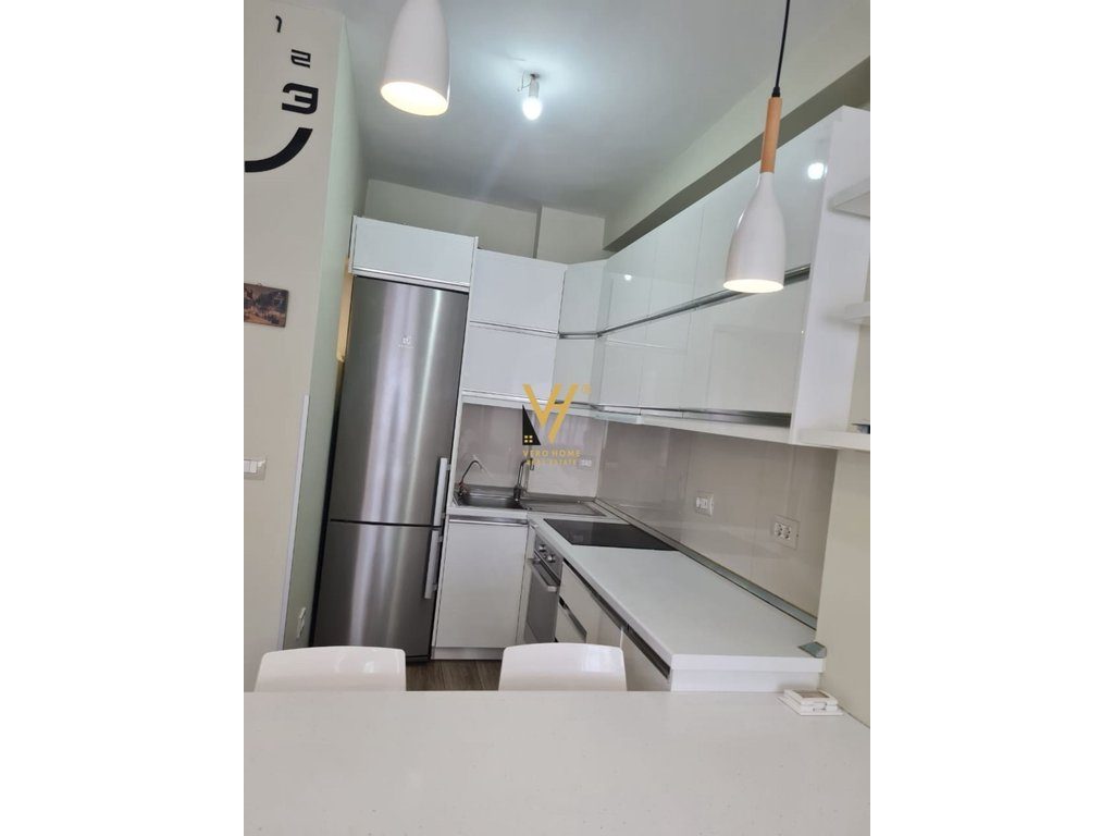 JEPET APARTAMENT 1+1+BLK ME QERA NE ASTIR 40.000 LEKE 2