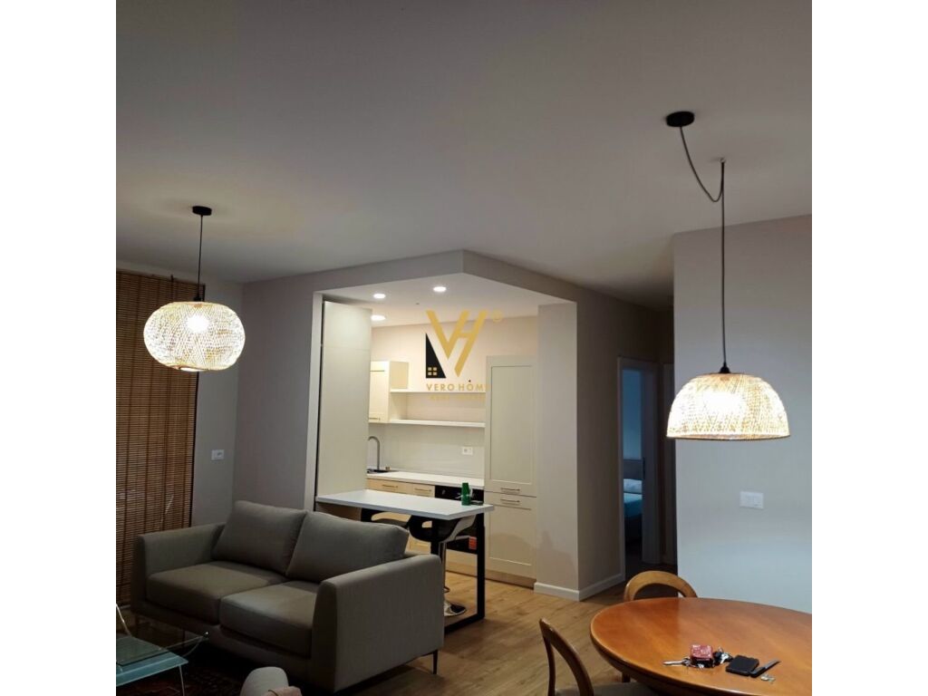 Jepet Apartament 2+1+2+post parkimi me qera te Kodra e Diellit 98 m2 2