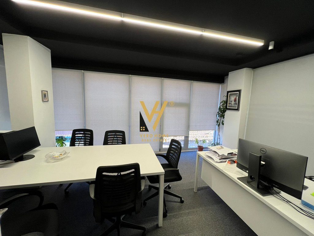 JEPET ZYRE 72 M2 ME QIRA TE PAZARI I RI 1.100 EURO 4