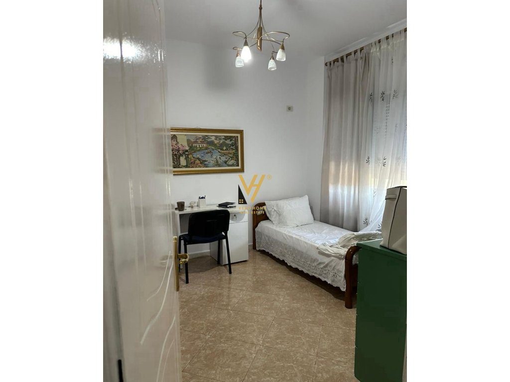 JEPET APARTAMENT 2+1+BLK ME QERA TE KOMUNA E PARISIT 750 EURO 2