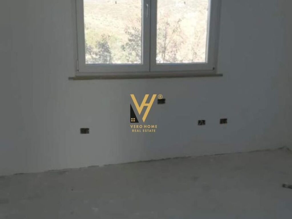 Shitet Apartament 2+1+2 te Fresku 129 m2 3