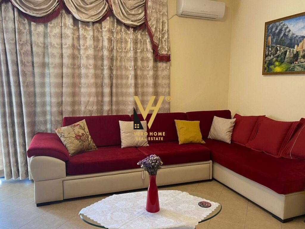 JEPET APARTAMENT 1+1+BLK ME QERA TE RRUGA E KOSOVAREVE 600 EURO