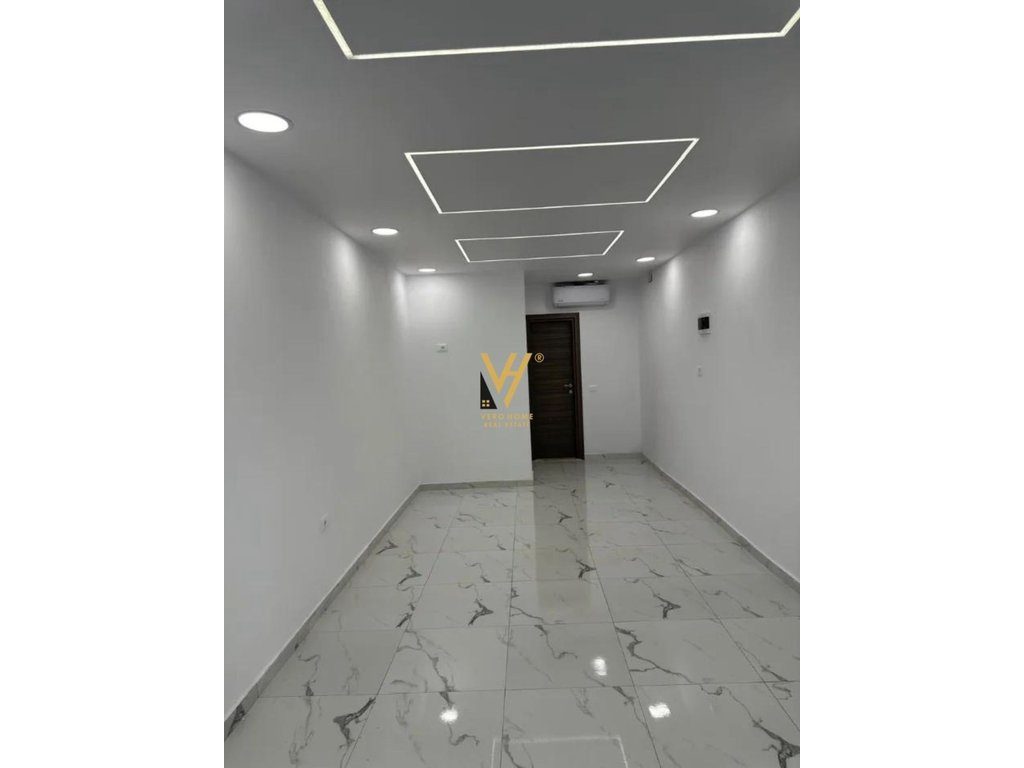 JEPET DYQAN 31 M2 ME QIRA TE RRUGA E ELBASANIT 40.000 LEKE 2