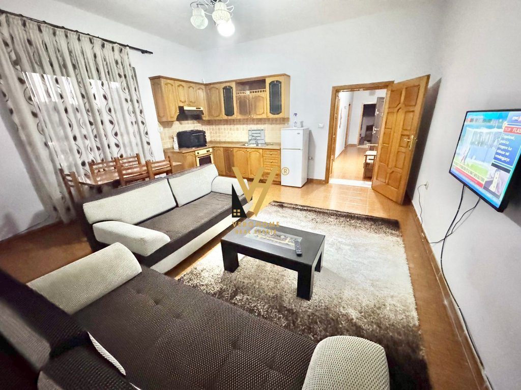JEPET APARTAMENT 1+1+BLK ME QERA TEK QSUT 40.000 LEKE