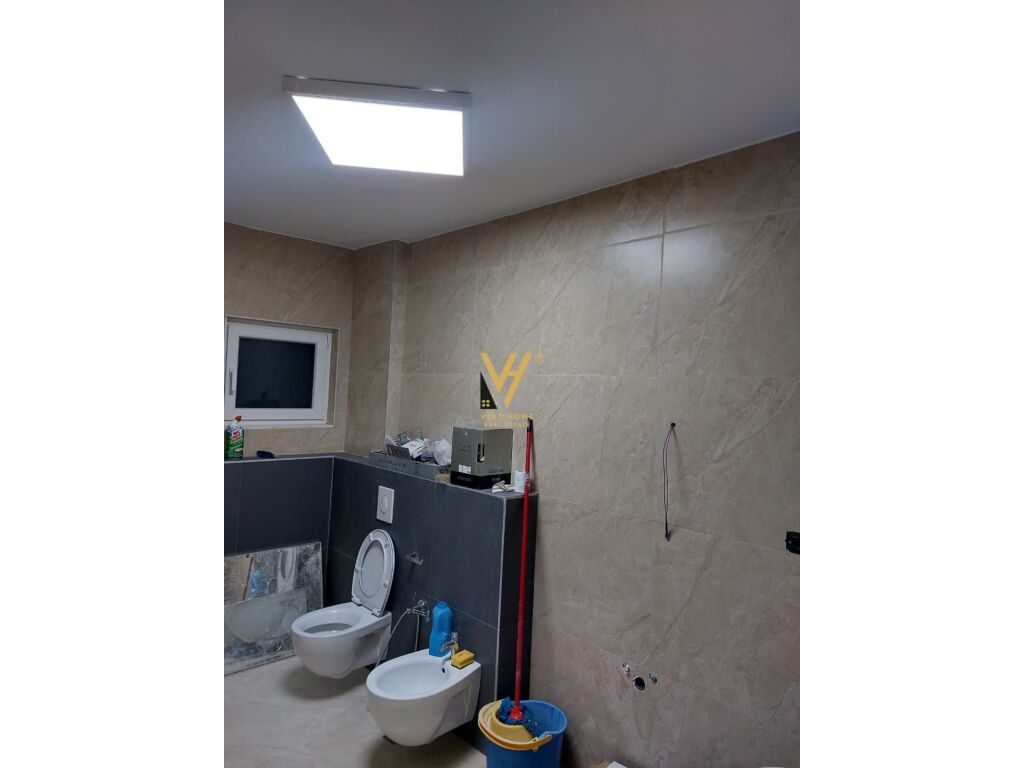 Jepet zyre me qera te Komuna e Parisit 110 m2 4