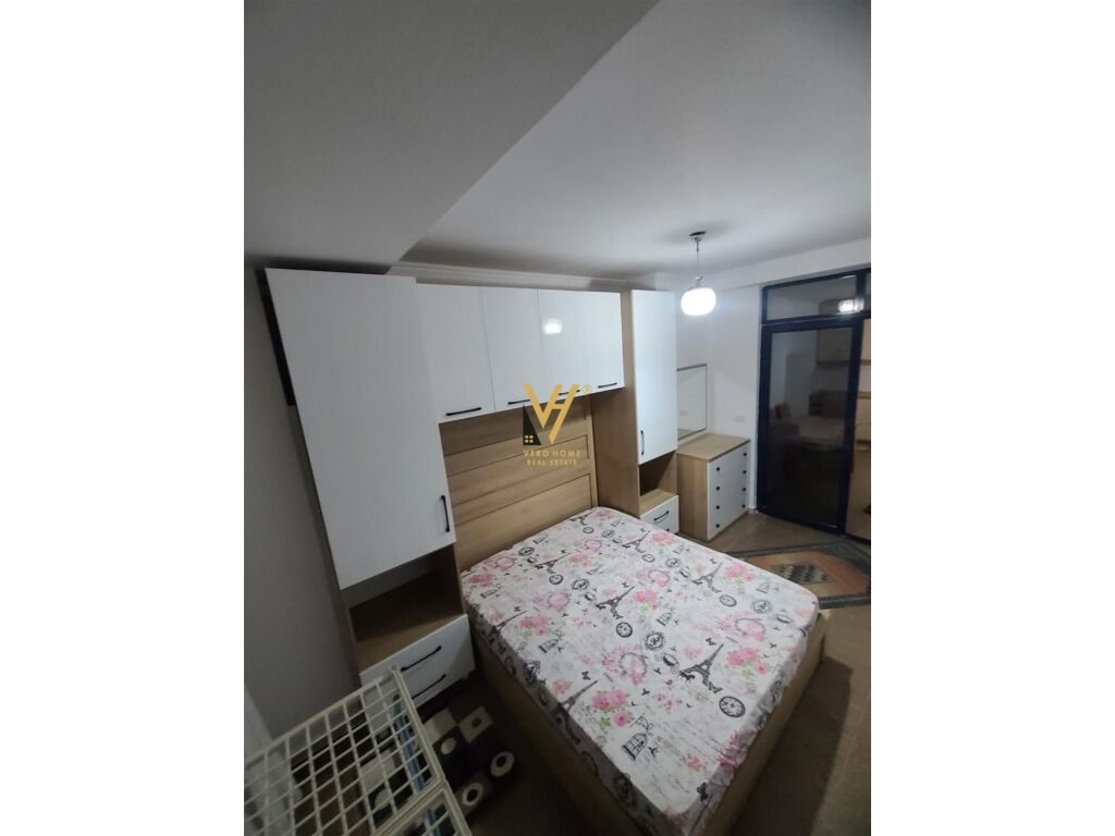 Shitet Apartament 2+1+2+ballkon te Unaza e Re 110 m2 3