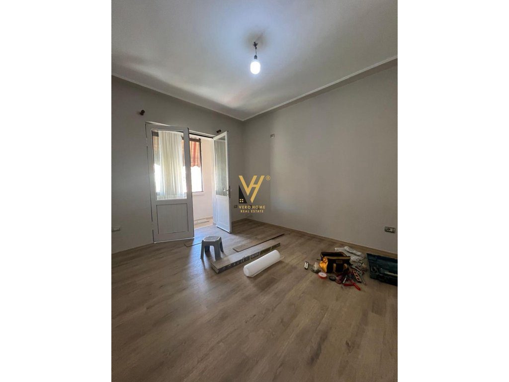 SHITET APARTAMENT 2+1+2BLK TE 21 DHJETORI 165.000 EURO