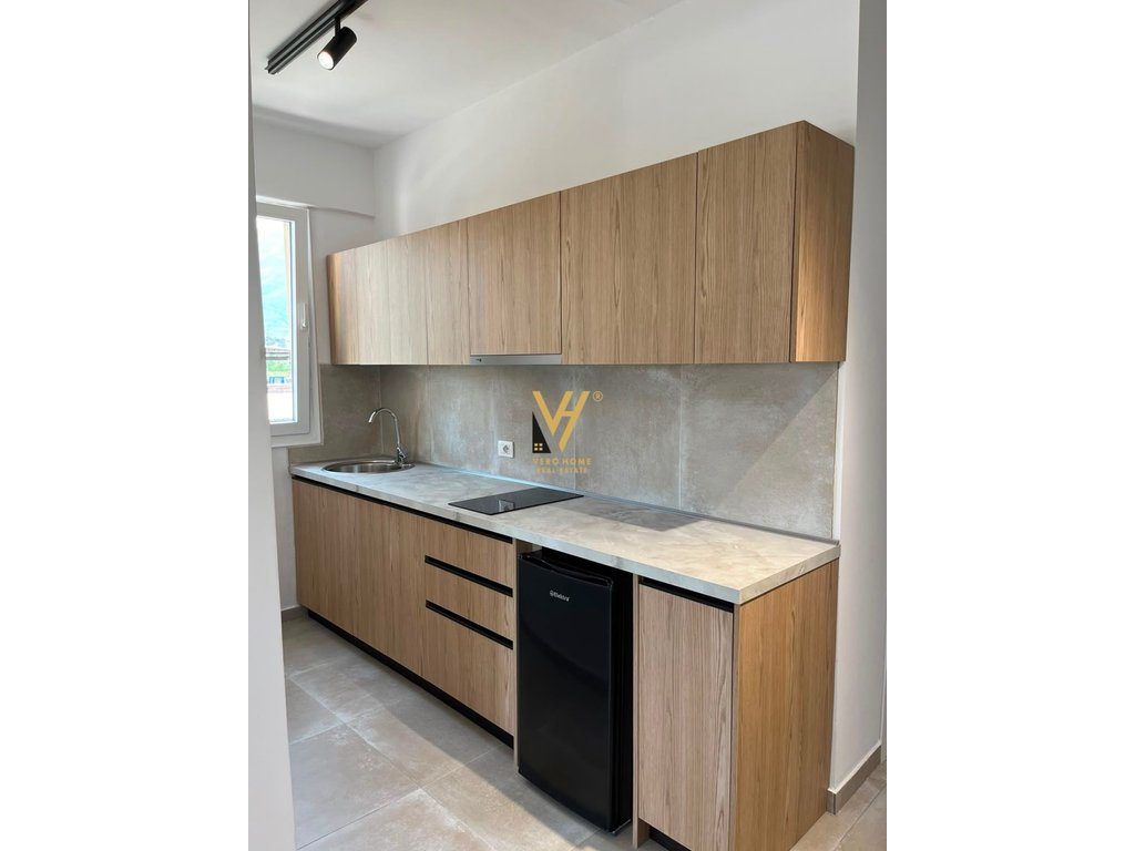 JEPEN 2 GARSONIERE + 2 DHOMA NE ORIKUM 10.000 EURO NE VIT 4