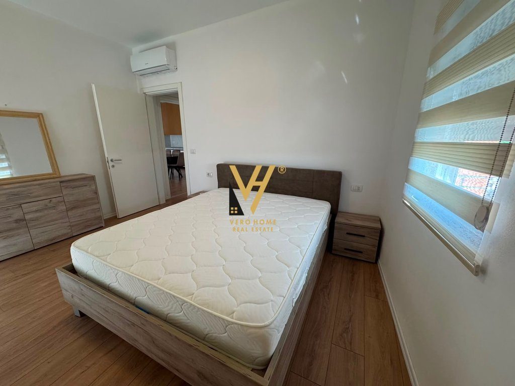 JEPET APARTAMENT 2+1+BLK ME QERA NE PASKUQAN 50.000 LEKE 2