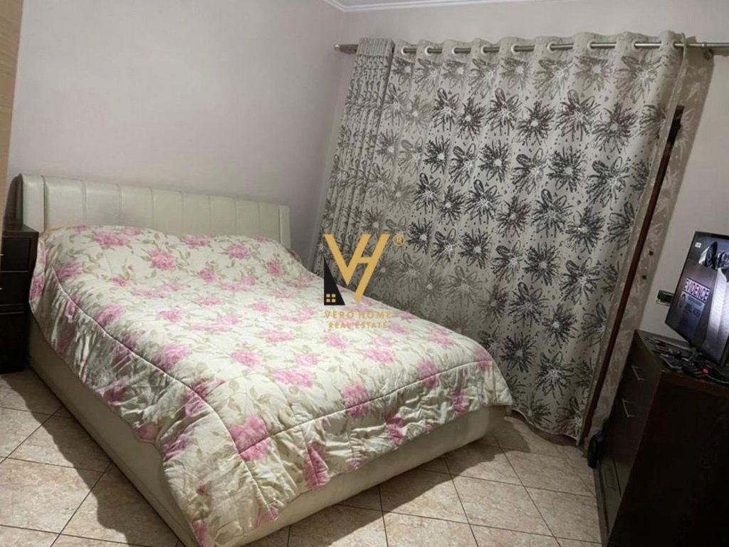 SHITET APARTAMENT 3+1+2+BLK TE FABRIKA E MIELLIT 228.000 EURO 3