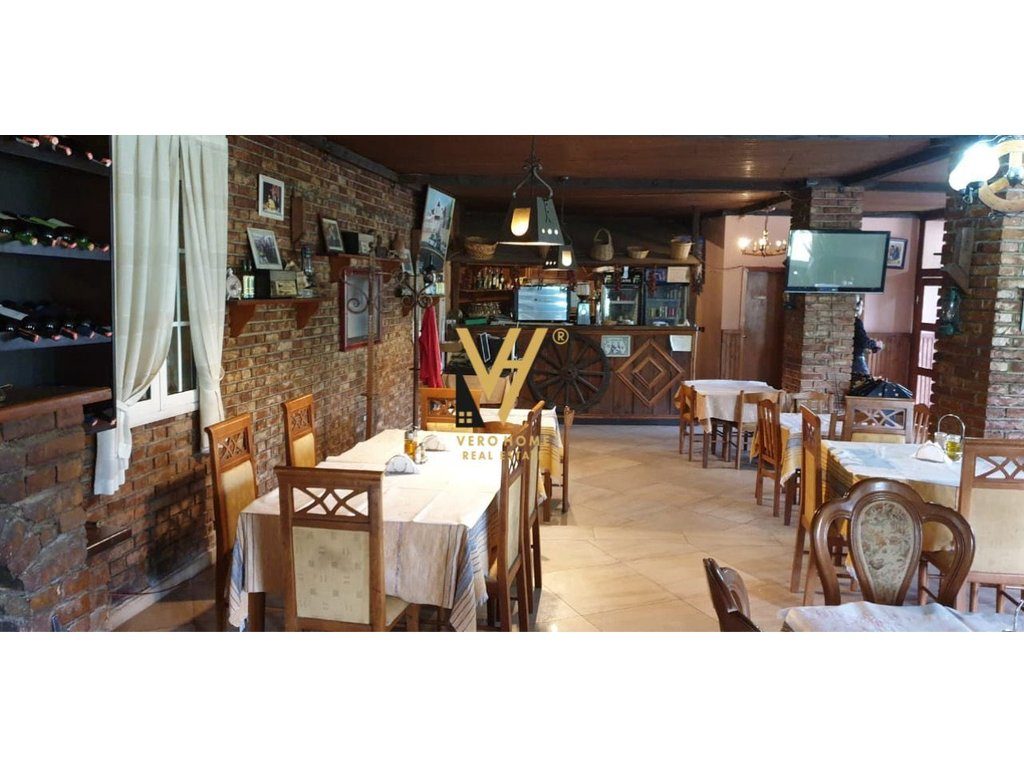 JEPET RESTORANT ME QERA NE IBE TE POSHTME 1.200 EURO 4