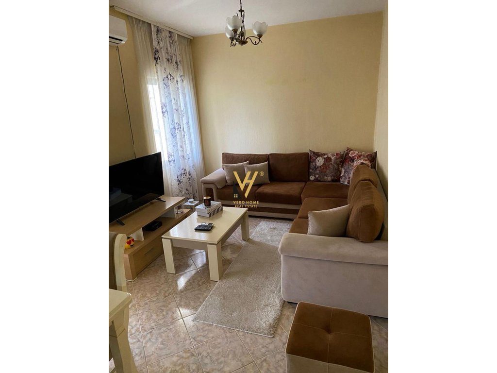 JEPET APARTAMENT 1+1 ME QIRA TE SQUARE 21 55.000 LEKE