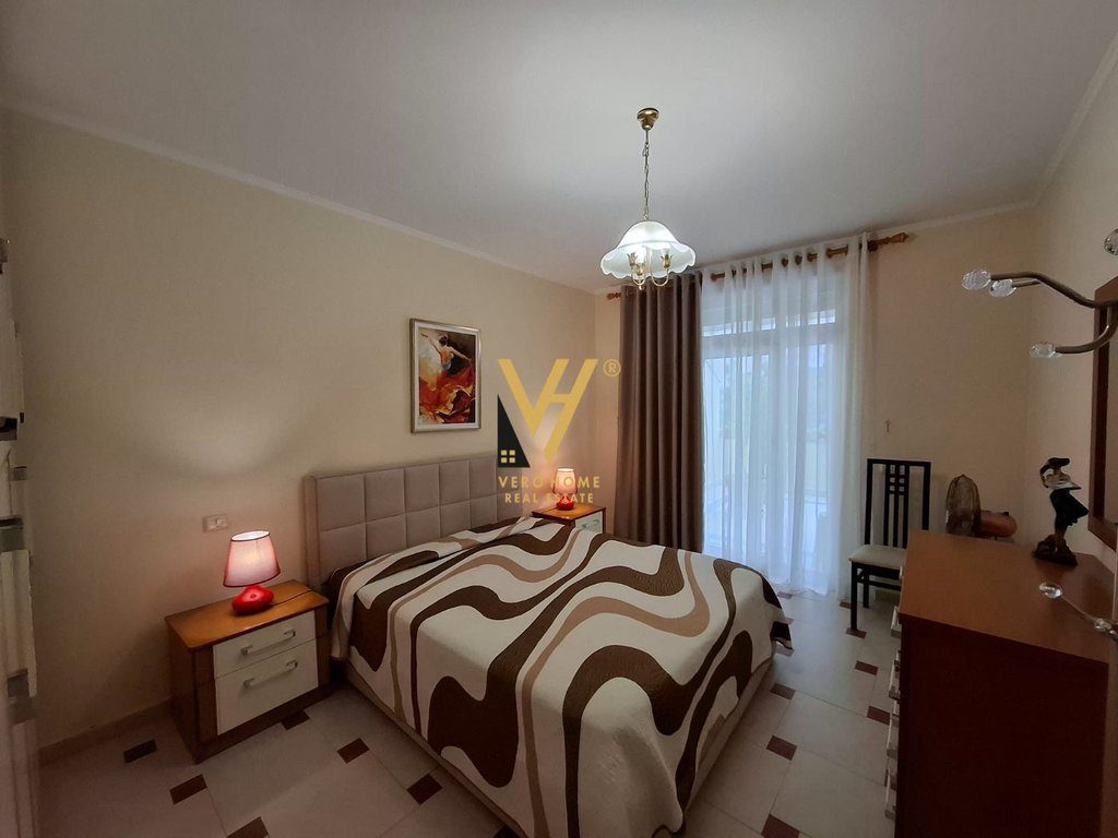 JEPET APARTAMENT 1+1 ME QIRA TE KOPSHTI ZOOLOGJIK 63.000 LEKE 2